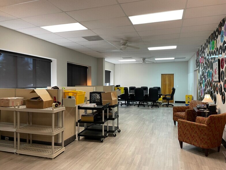 More Photos Of 2015 Van Buren Ave, Indian Trail Light Distribution For Lease