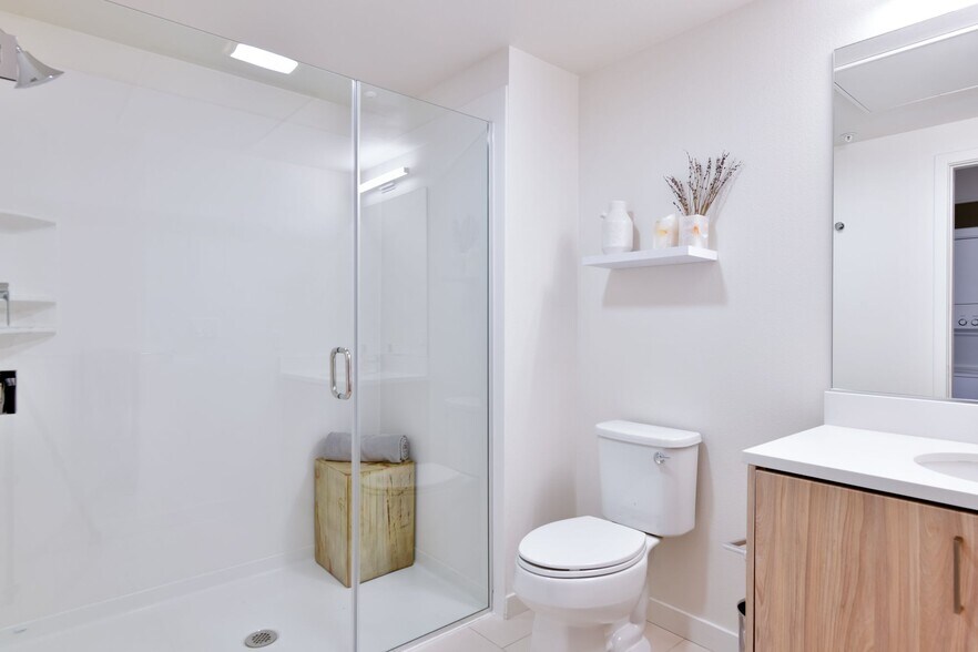 More Photos Of 3093 Broadway, Oakland Apartments For Lease