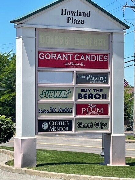 More Photos Of 8202-8280 E Market St, Warren Unknown For Lease