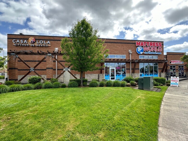 More Photos Of 102-148 N 20th Ave, Cornelius Unknown For Lease