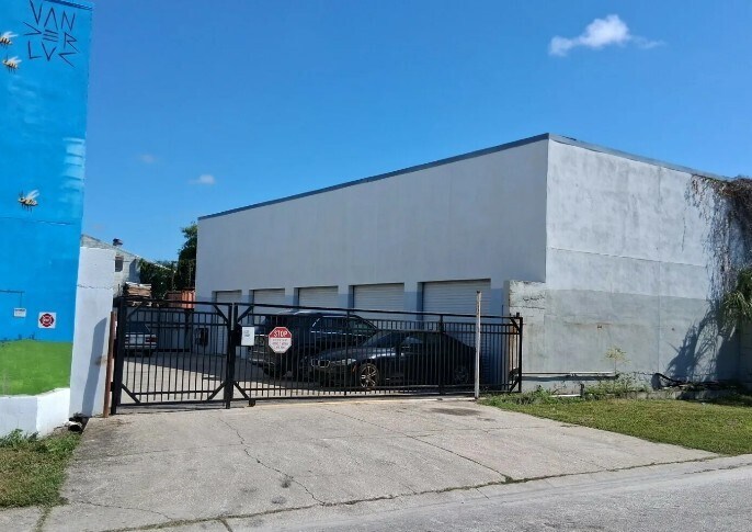 More Photos Of 600 24th St S, Saint Petersburg Manufacturing For Lease