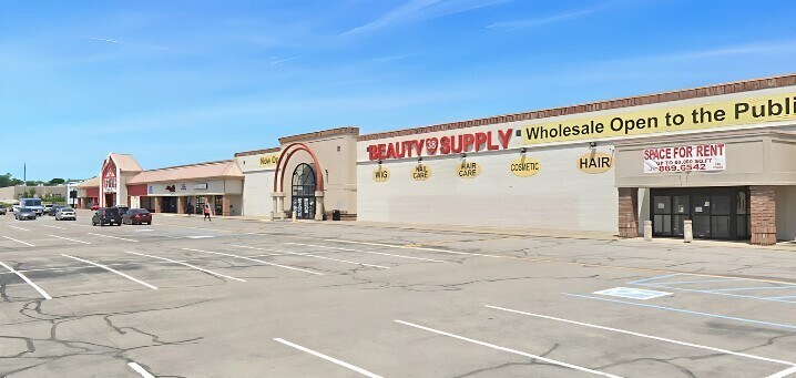 More Photos Of 5074-5206 W 38th St, Indianapolis Unknown For Lease