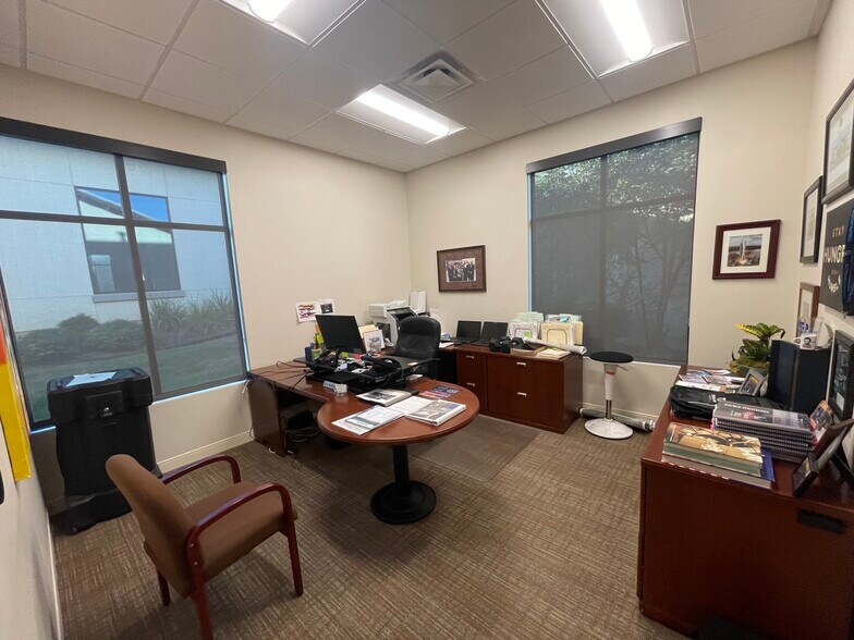More Photos Of 6827 Camp Bullis Rd, San Antonio Medical For Sale