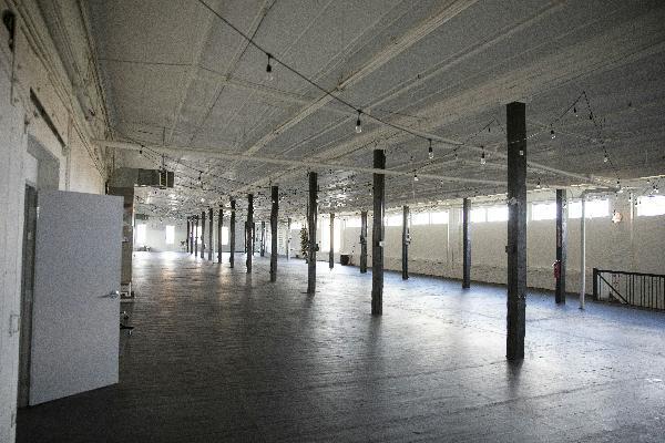 More Photos Of 200 Sixth St, Fort Wayne Showroom For Sale