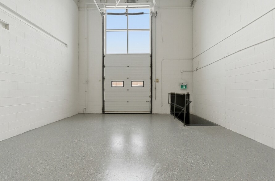 More Photos Of 397 Humberline Dr, Toronto Warehouse For Sale