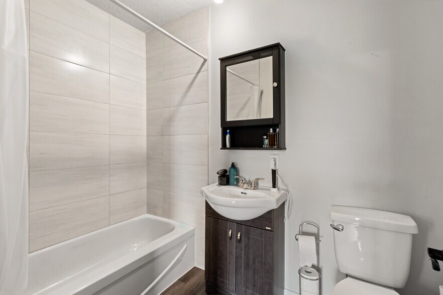 More Photos Of 338 Rue Brooks, Sherbrooke Apartments For Sale