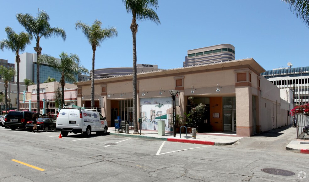 More Photos Of 427 E 1st St, Long Beach Storefront For Lease