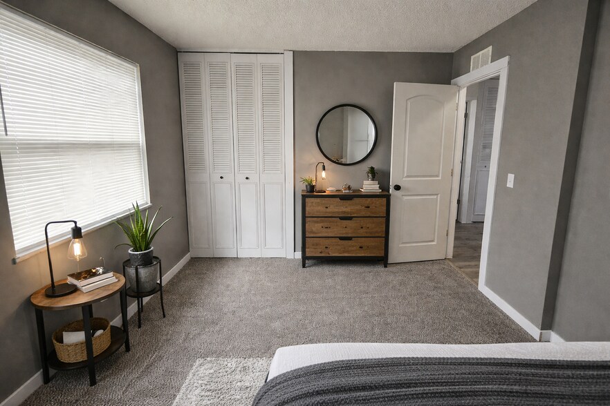 More Photos Of 733-793 Sunset Blvd, Mansfield Apartments For Sale