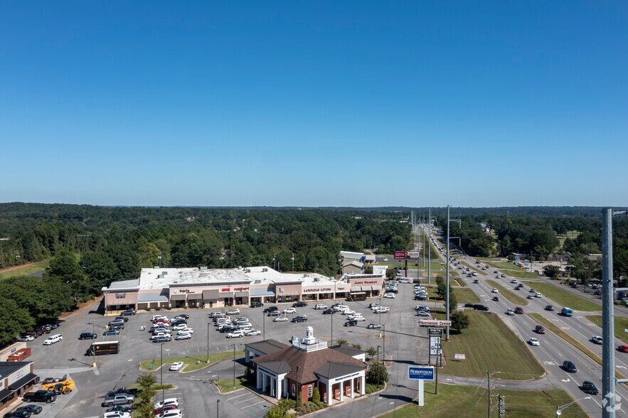 More Photos Of 1825 McFarland Blvd N, Tuscaloosa Unknown For Lease