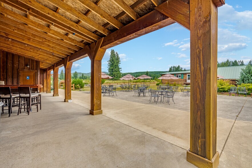 More Photos Of 31101 NE Railroad Ave, Yacolt Winery Vineyard For Sale