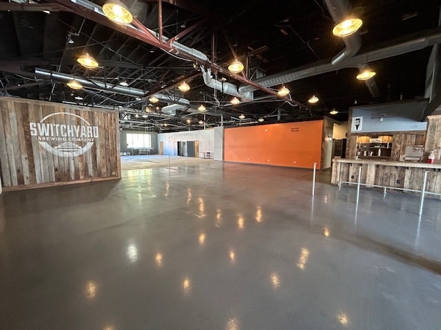 More Photos Of 419 N Walnut St, Bloomington Storefront For Sale