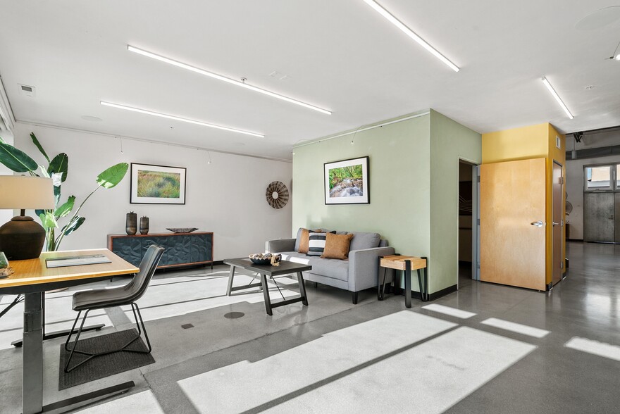 More Photos Of 108 High Rd, Santa Cruz Flex For Sale