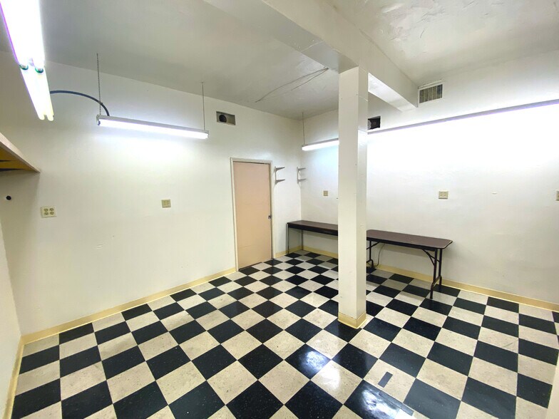 More Photos Of 231 Main St, Salinas Restaurant For Sale