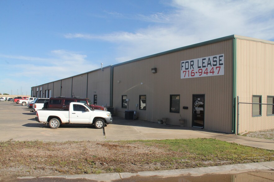 More Photos Of 2730 Commerce St, Wichita Falls Flex For Sale