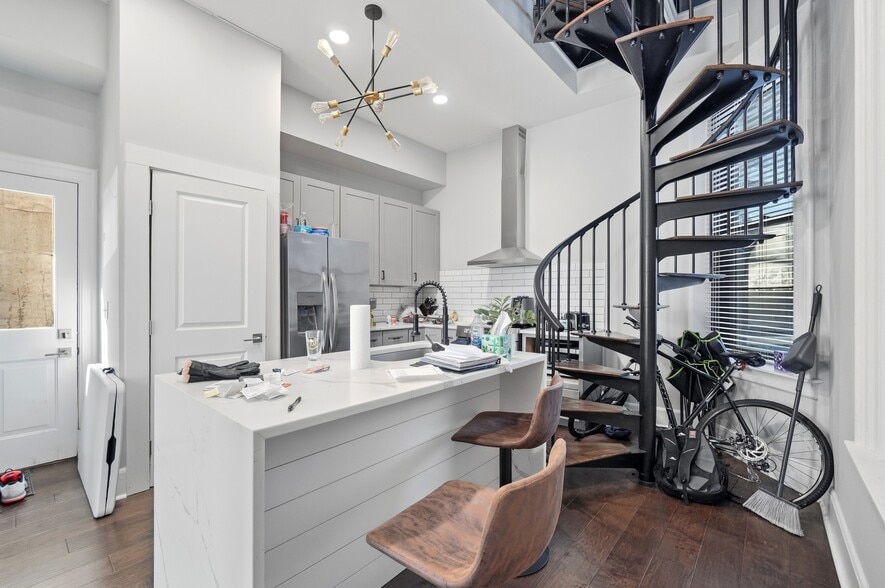 More Photos Of 428-430 Elizabeth St, Cincinnati Apartments For Sale