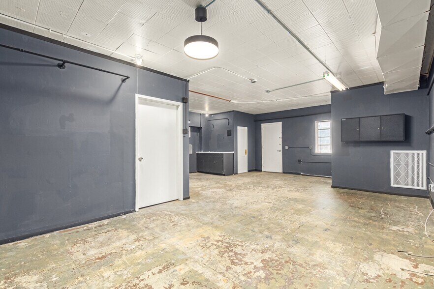 More Photos Of 623 E Indian School Rd, Phoenix Loft Creative Space For Lease