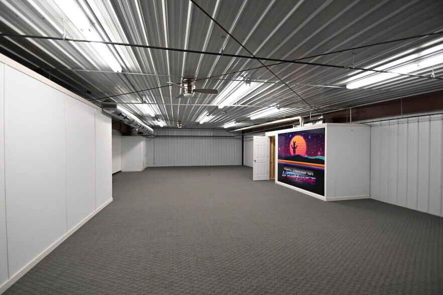 More Photos Of 1501 21st Ave N, Fargo Light Manufacturing For Lease