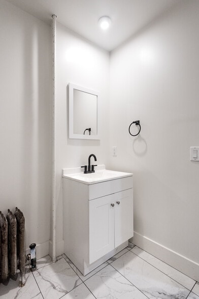 More Photos Of 4535 Commonwealth St, Detroit Apartments For Sale