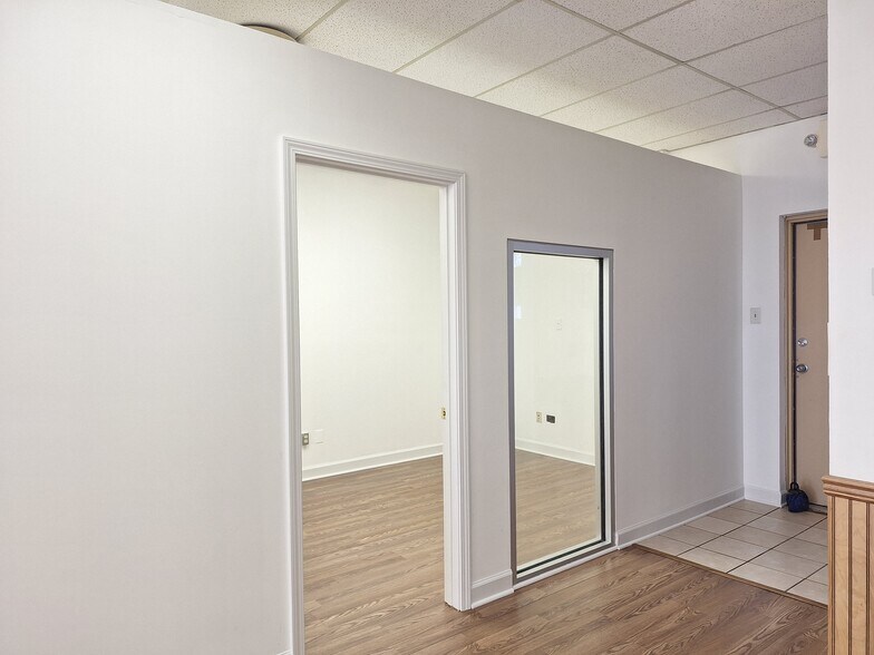 More Photos Of 17726-17732 Oak Park Ave, Tinley Park Medical For Sale