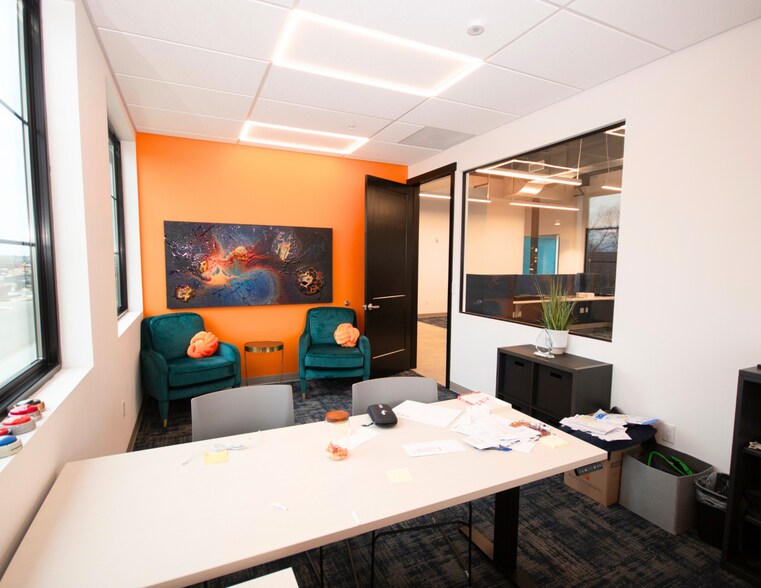 More Photos Of 2780 N Eagle Ln, Liberty Lake Office For Lease