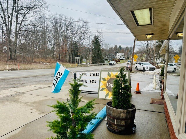 More Photos Of 27160 PA-66, Lucinda General Retail For Sale