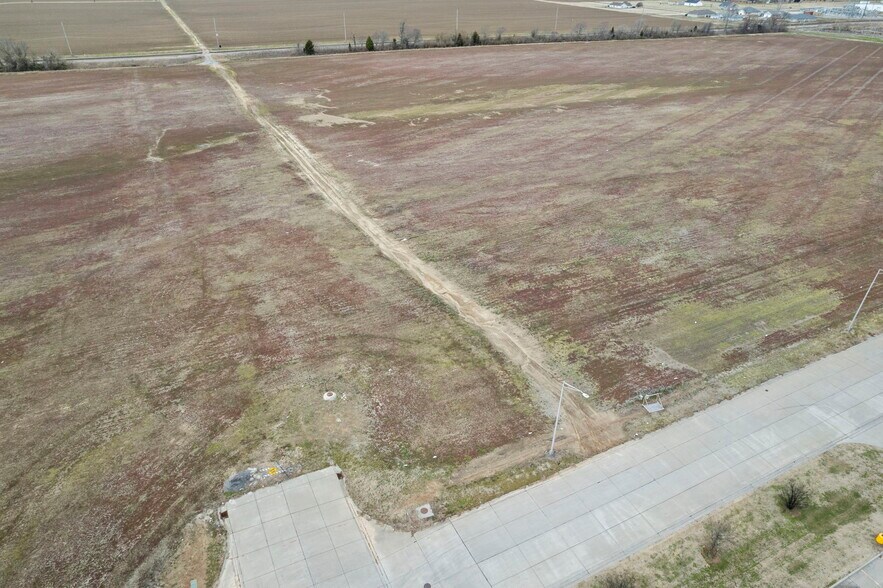 More Photos Of Cinema, Sikeston Land For Sale