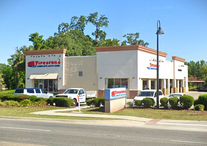 More Photos Of 4210 E County Road 466, Oxford Freestanding For Sale