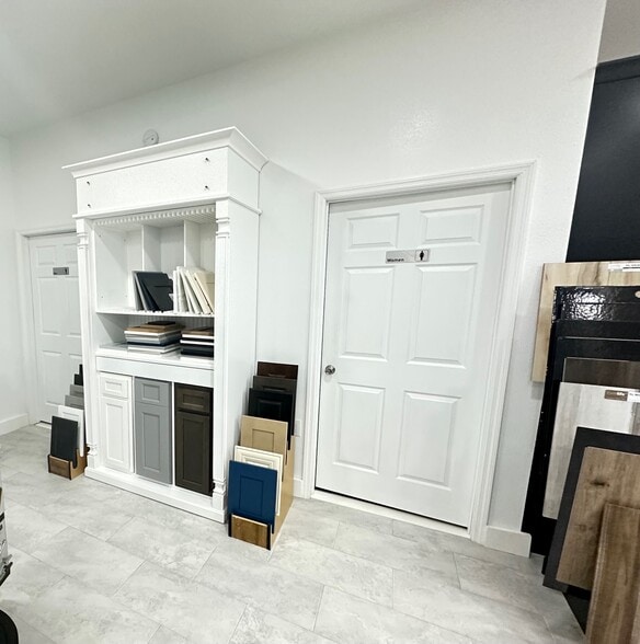 More Photos Of , Lakeland Unknown For Sale