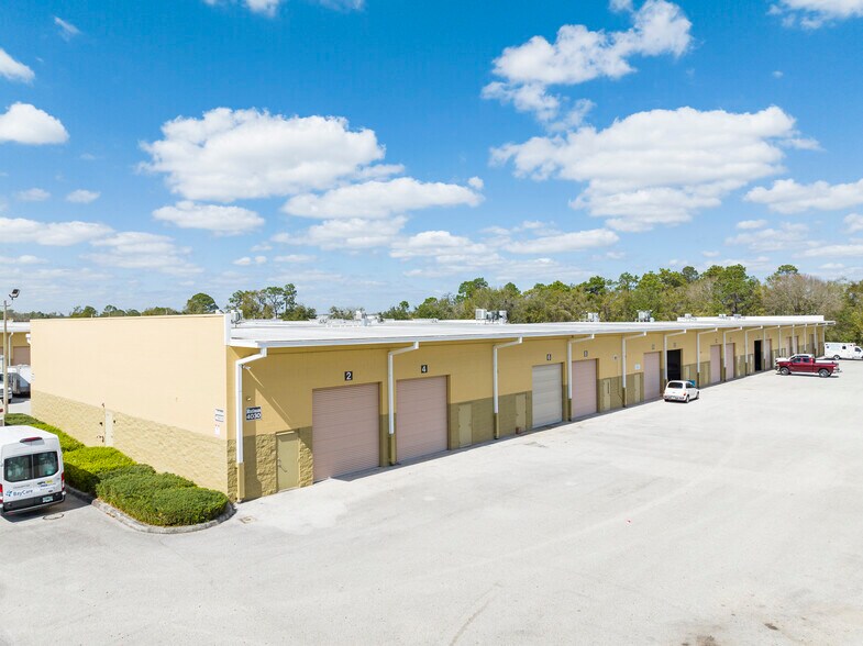 More Photos Of 4020 Kidron Rd, Lakeland Light Distribution For Lease