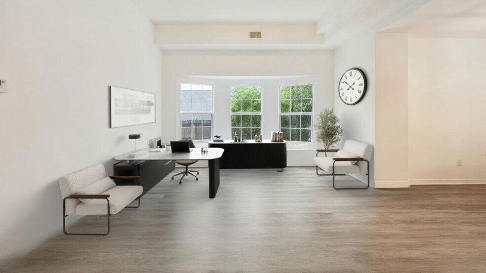 More Photos Of 105 W Columbus Dr, Tampa Office Residential For Sale