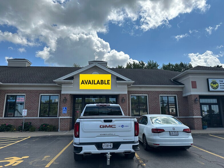 More Photos Of 5017 W Ridge Rd, Spencerport Storefront Retail Office For Lease