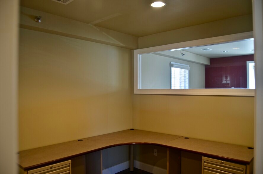 More Photos Of 731 Walker Rd, Great Falls Medical For Sale