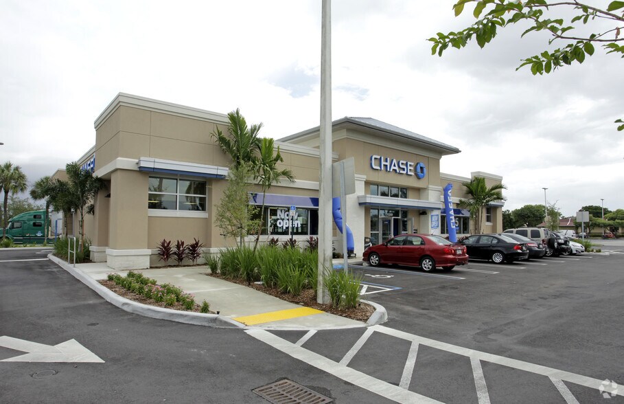 More Photos Of 11399 SW 40th St, Miami Bank For Sale