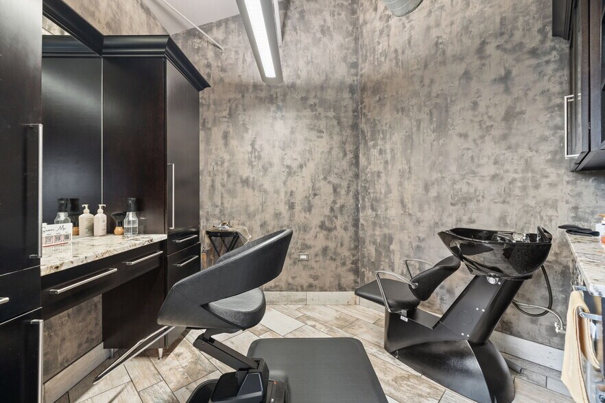 More Photos Of 3941 75th St, Aurora Medical For Sale