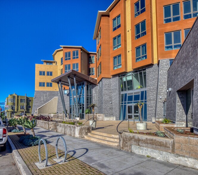 More Photos Of 3535 Wawona St, San Francisco Apartments For Sale