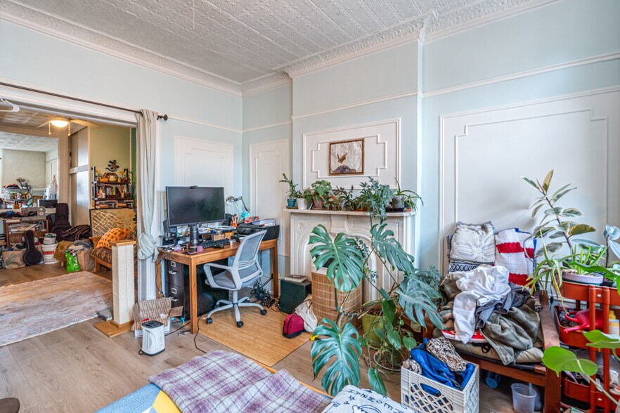 More Photos Of 656 Henry St, Brooklyn Apartments For Sale