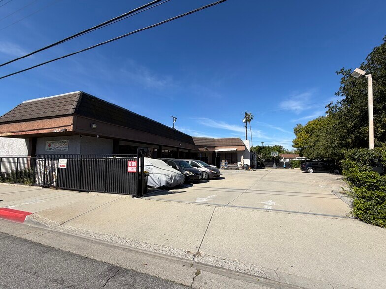More Photos Of 4037 Arden Dr, El Monte Storefront Retail Office For Sale