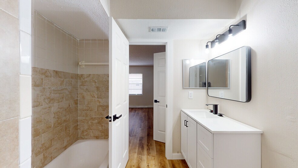 More Photos Of 7786 62nd St N, Pinellas Park Apartments For Sale