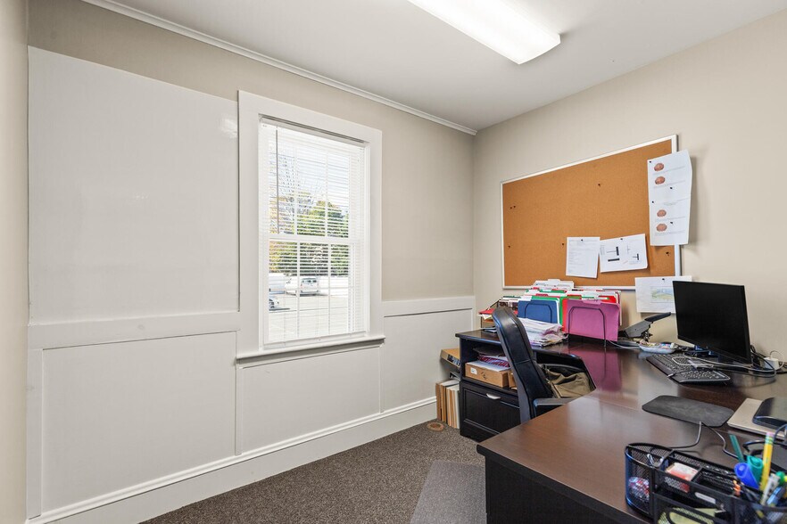 More Photos Of 15 Cherry St, Danvers Office For Sale