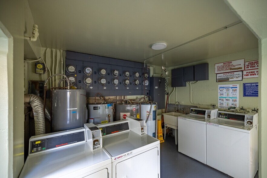 More Photos Of 287 Wai Nani Way, Honolulu Apartments For Sale