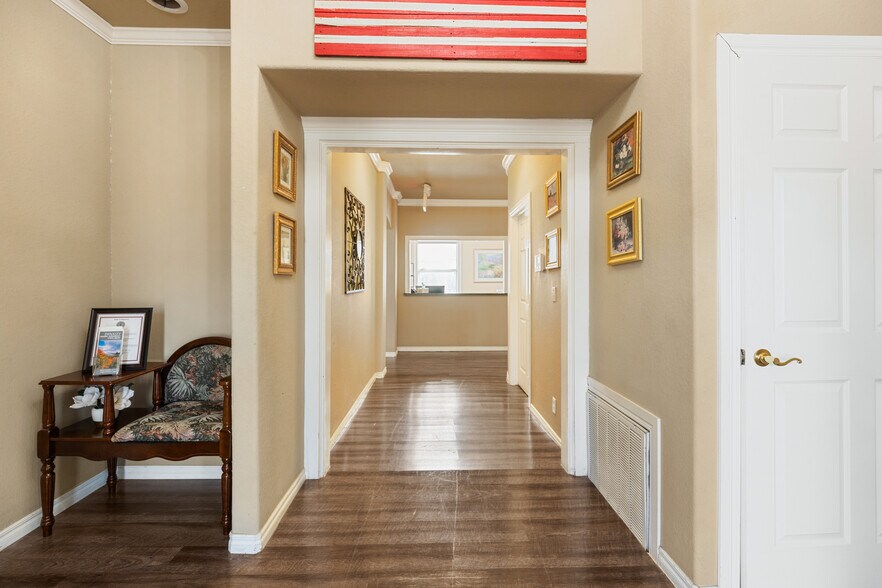 More Photos Of 1501 W Main St, Collinsville Funeral Home For Sale