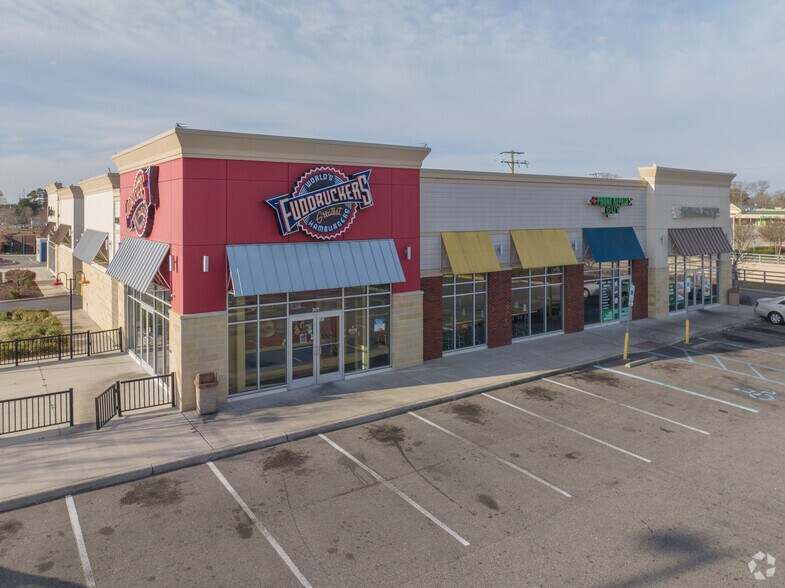 More Photos Of 7740-7870 Tidewater Dr, Norfolk Unknown For Lease