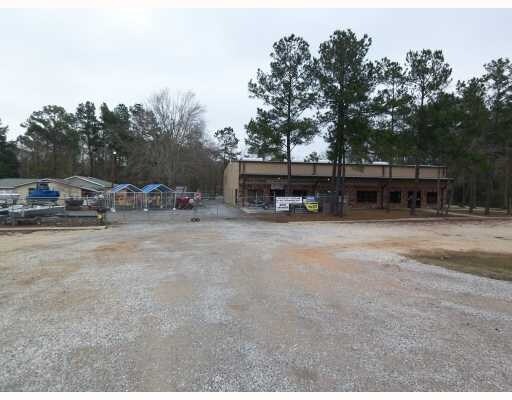 More Photos Of 1430 N Collins Blvd, Covington Storefront Retail Office For Lease