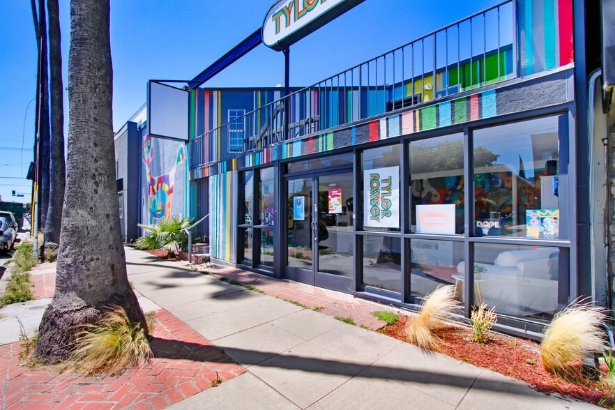 More Photos Of 13257-13259 Moorpark St, Sherman Oaks Office Residential For Sale