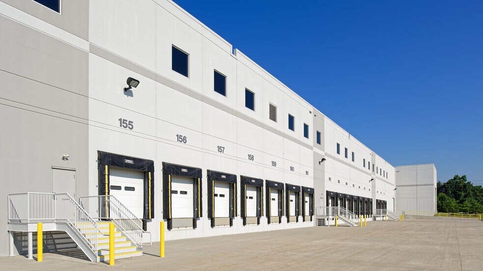 More Photos Of 1119 W Middlesex Ave, Port Reading Unknown For Lease