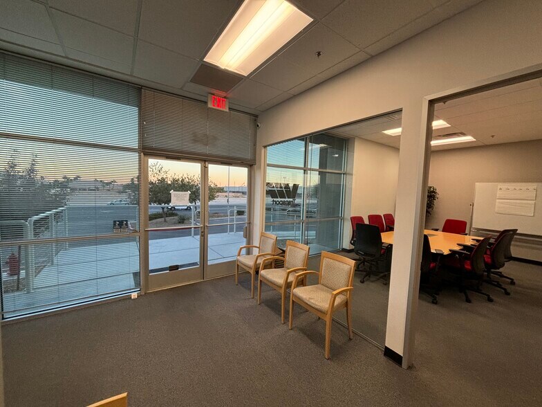 More Photos Of 6425 S Jones Blvd, Las Vegas Distribution For Lease