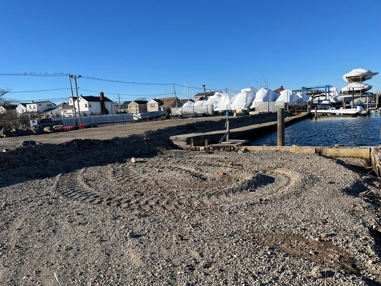 More Photos Of 55 Hudson Ave, Freeport Land For Sale