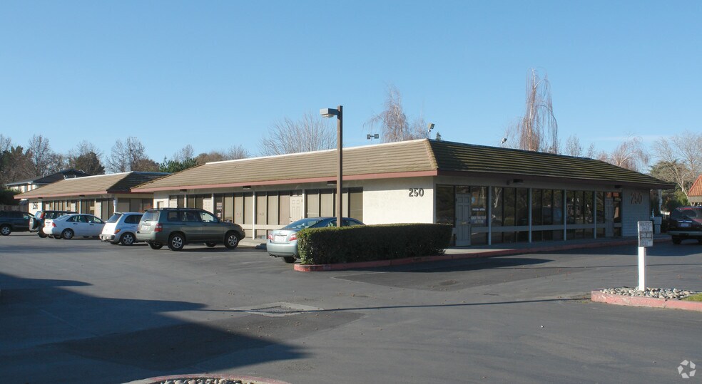 More Photos Of 250-286 E Hamilton Ave, Campbell Office For Lease