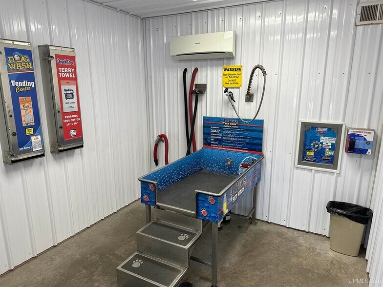 More Photos Of 113 M-553, Gwinn Carwash For Sale