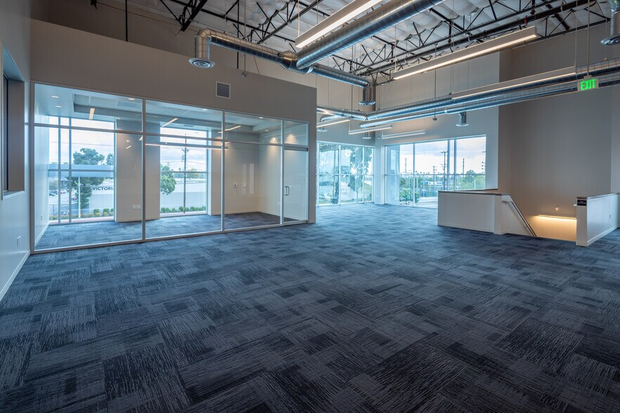 More Photos Of 18001 Main St, Carson Manufacturing For Lease